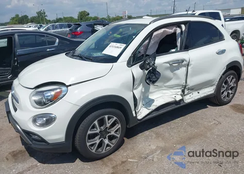 2017 Fiat 500X Trekking Fwd из США, поврежденный, VIN ZFBCFXCB6HP554151